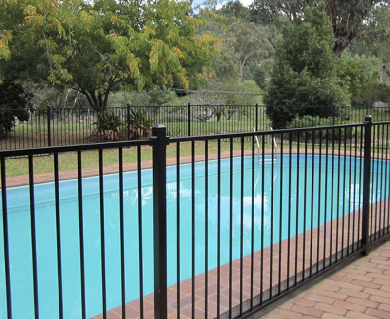 Steel Flat Top Pool Fence